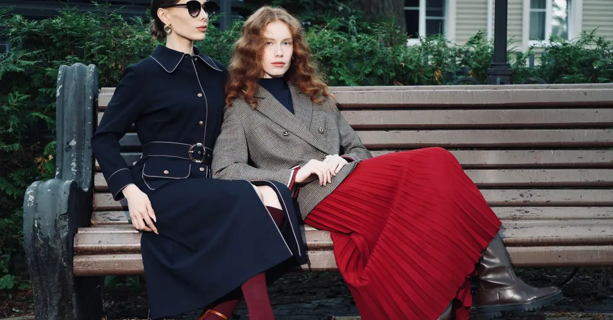 Les essentiels d'une garde-robe mode pour cet automne