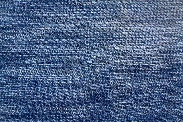 Comment choisir des vêtements écoresponsables et élégants