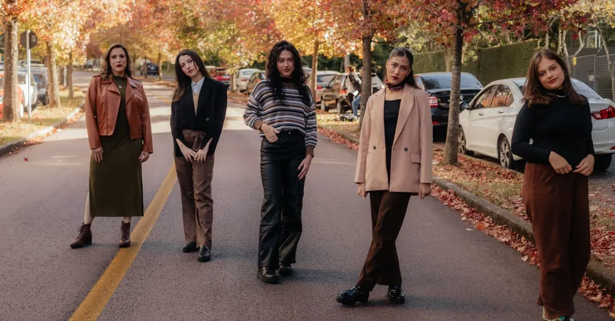 Les couleurs incontournables de la mode féminine pour cet automne