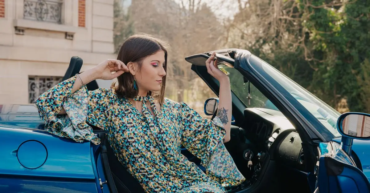 10 tendances mode femme à adopter pour un style estival