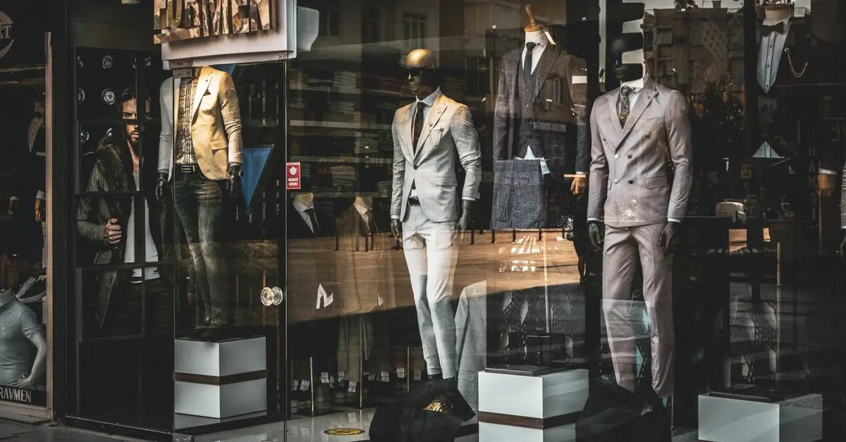 Comment choisir le trench-coat idéal pour votre silhouette